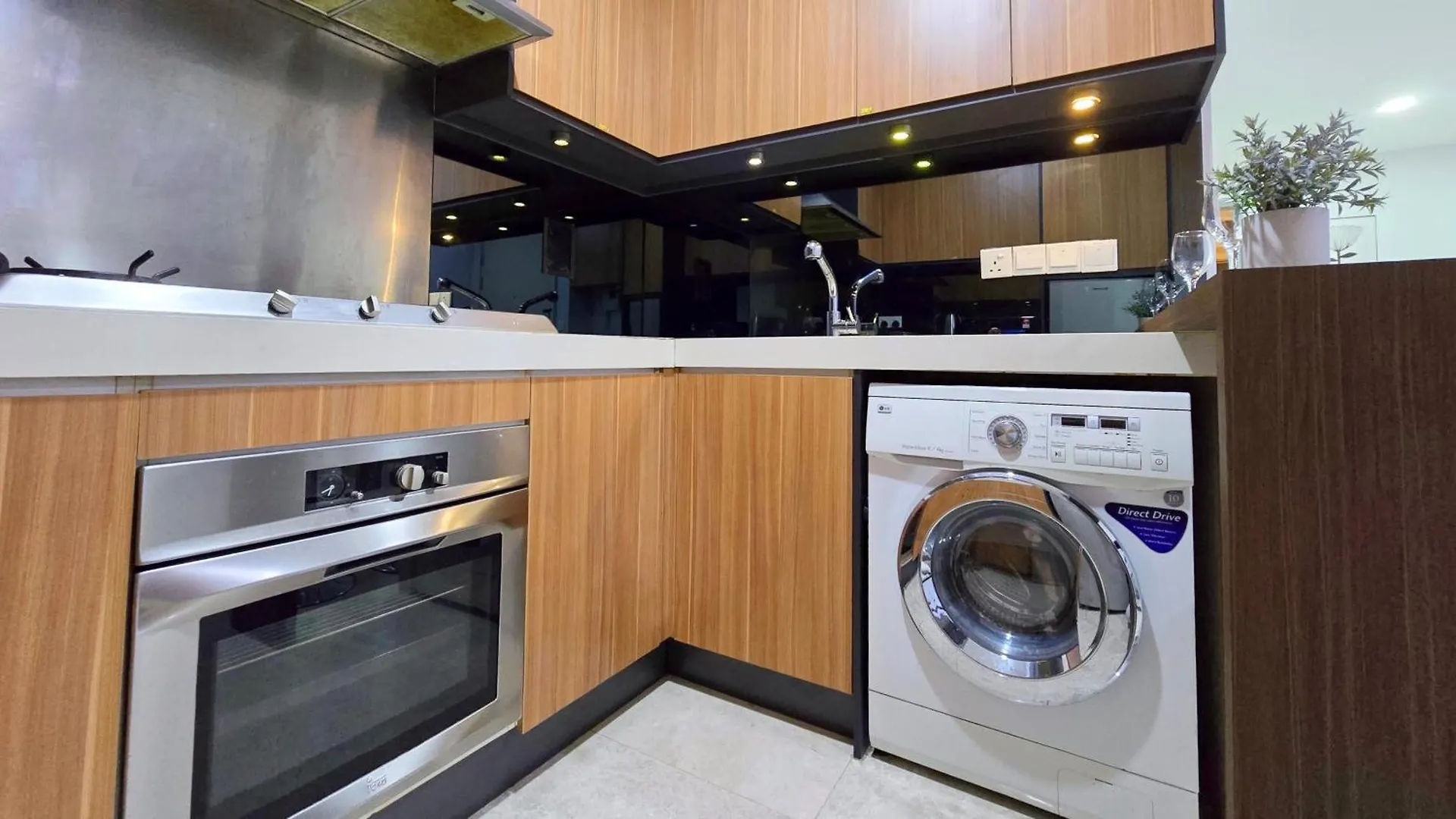 Bintang Fairlane Residence #83 Klcc Pavilion Kuala Lumpur Ma­lay­sia